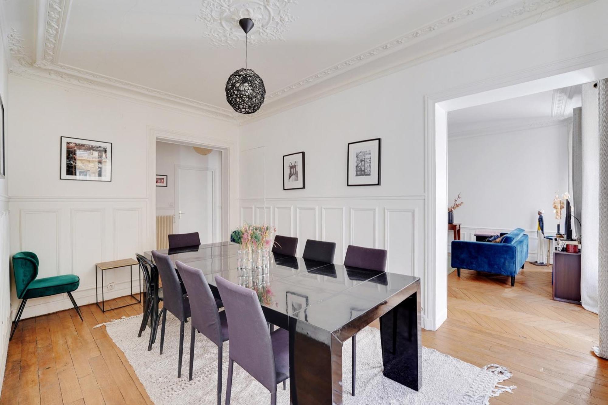 Appartement Arc De Triomphe Champs Elysees Spacieux 2 Ch *