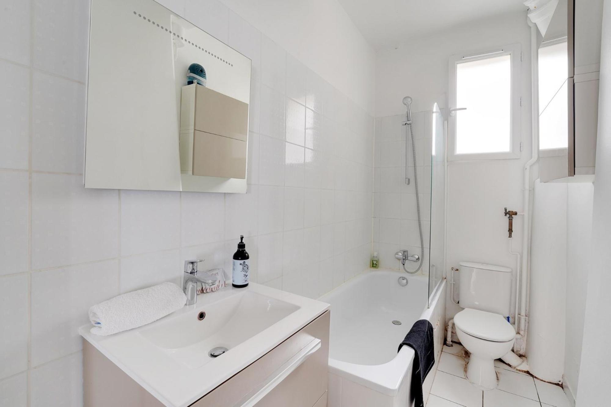 Appartement Arc De Triomphe Champs Elysees Spacieux 2 Ch *
